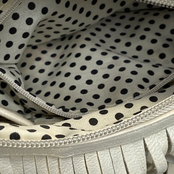 Womens White STEVE MADDEN GIRL Fringe Designer Crossbody Bag Shoulder Purse - Picture 13 of 14